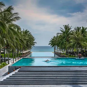https://four-seasons-resort-the-nam-hai-hoi-an.hotelsofhoian.com
