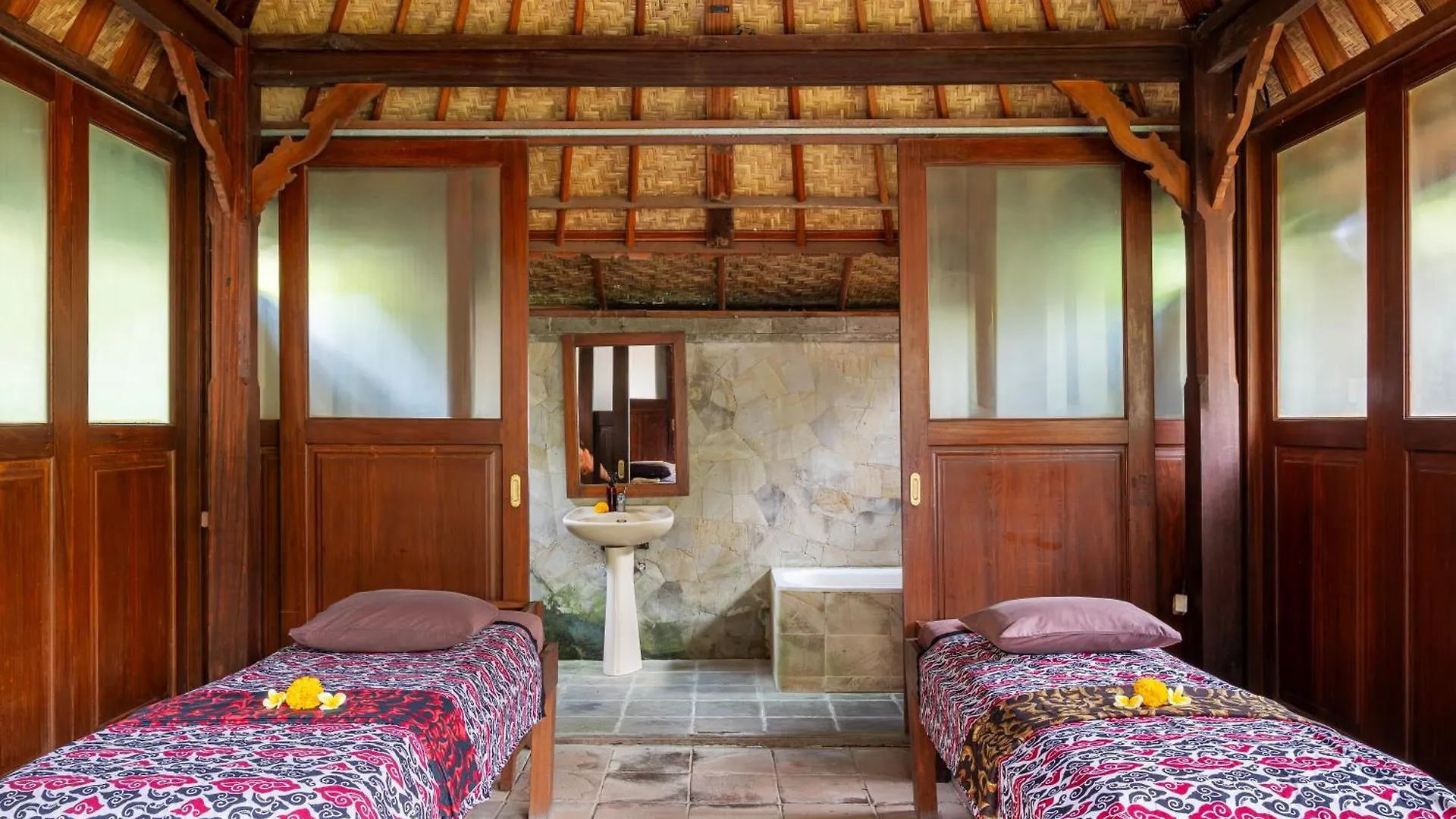 Pertiwi Resort & Spa Ubud  3*, Ubud (Bali)